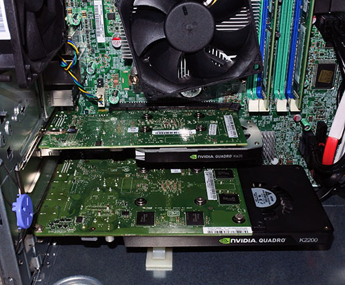 写真はPCIeスロット2基にNVIDIA Quadro　K620　2GBとNVIDIA Quadro K2200　4GBを最大2基搭載可能。